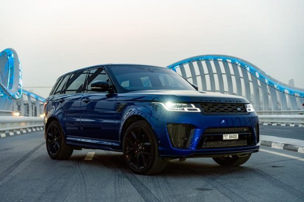 Luxury Range Rover Rentals in Dubai: Best Models to Choose