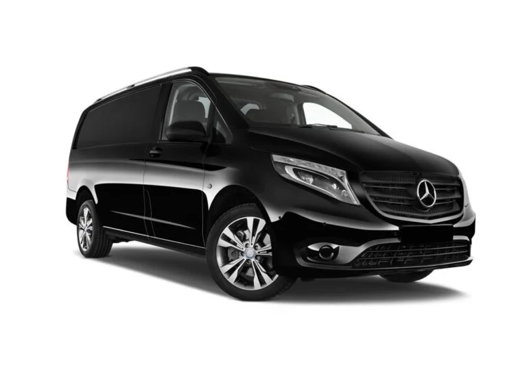 MERCEDES-VIANO-2023-768×549